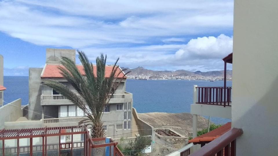 Pousada Monte Cara Mindelo Buitenkant foto